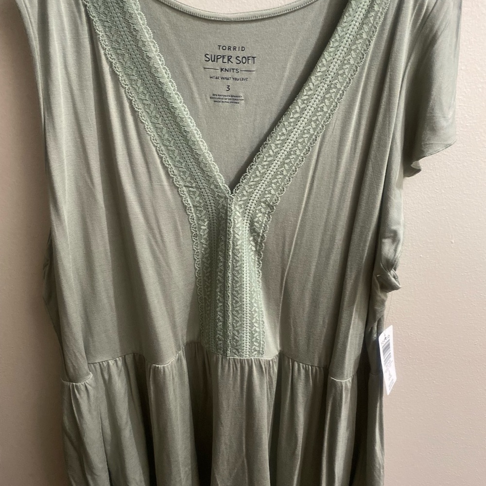 NWT Torrid Lacy Tank